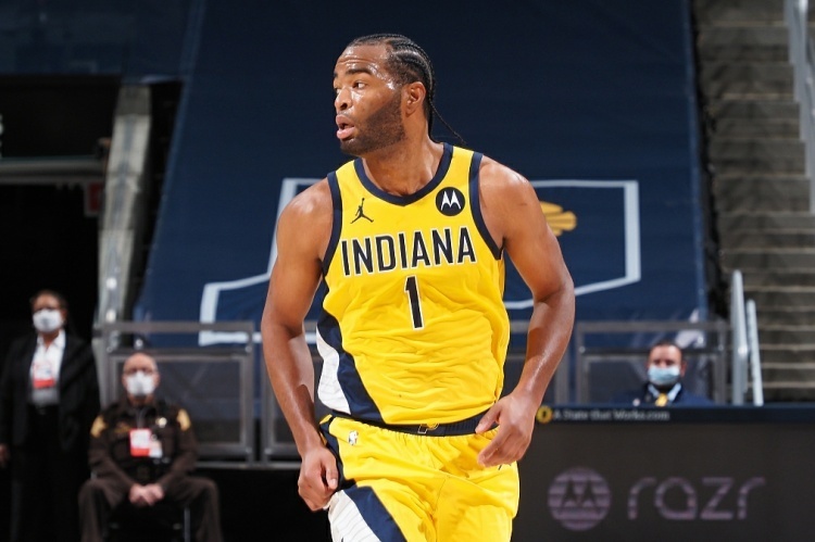 现出极强的 现出极强的