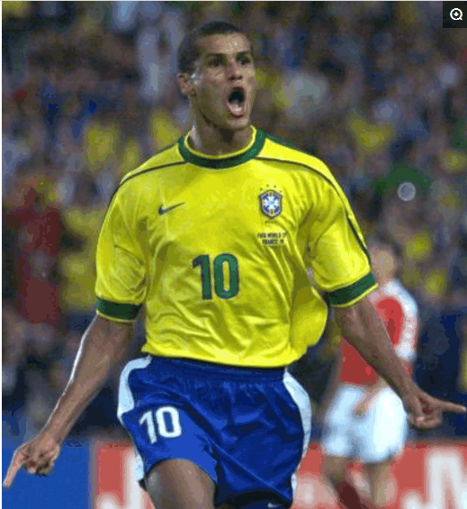 随着Vitality剑指大满贯,apEX在顶级指挥殿堂中身居何位?